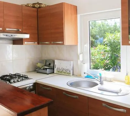 Apartmán With Two Bedrooms And Pool Polje (Krk)