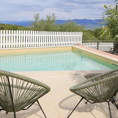 With Two Bedrooms And Pool
