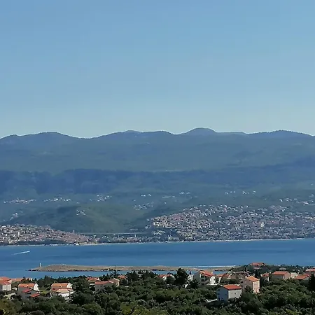 Apartmán With Two Bedrooms And Pool