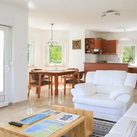 With Two Bedrooms And Pool * Polje (Krk)